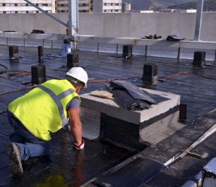impermeabilizacionesparacubiertas fachadas terrazasoazoteasenzaratan valladolid 1920w